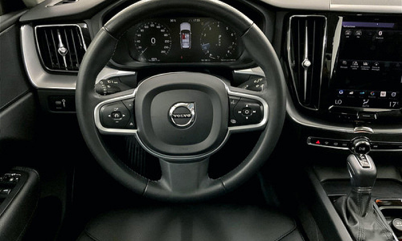 Volvo Xc60 2021...