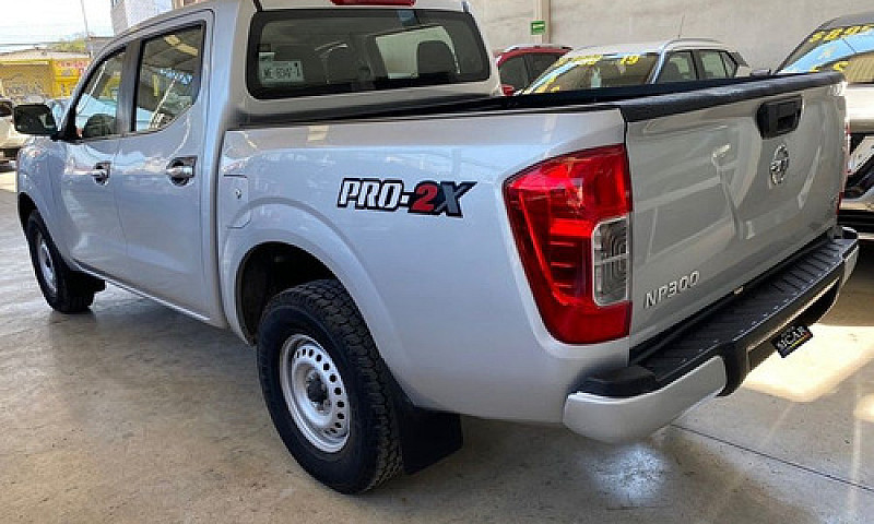 Nissan Np300 Doble C...