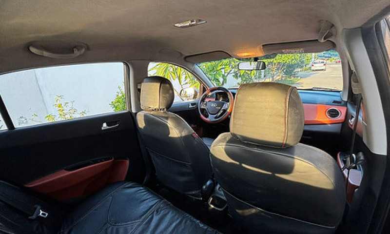 Hyundai Grand I10 1....
