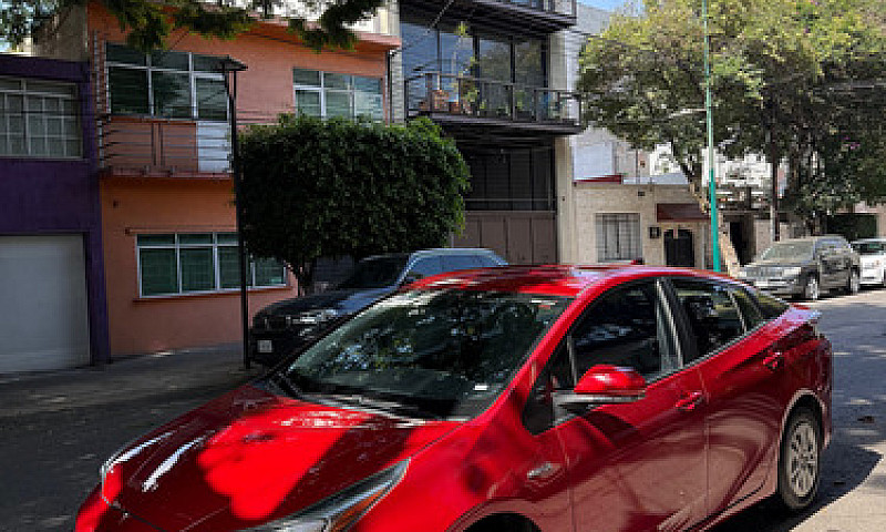 Toyota Prius 1.8 Pre...