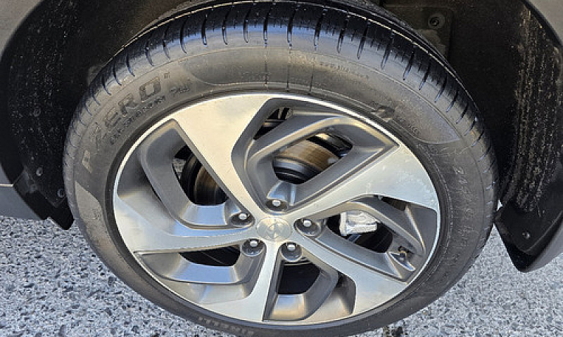 Hyundai  Tucson  201...