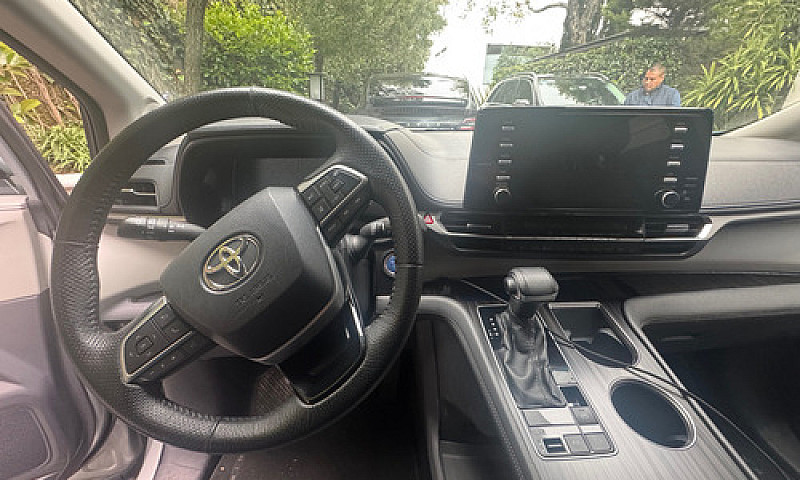 Toyota Sienna 3.5 Xl...