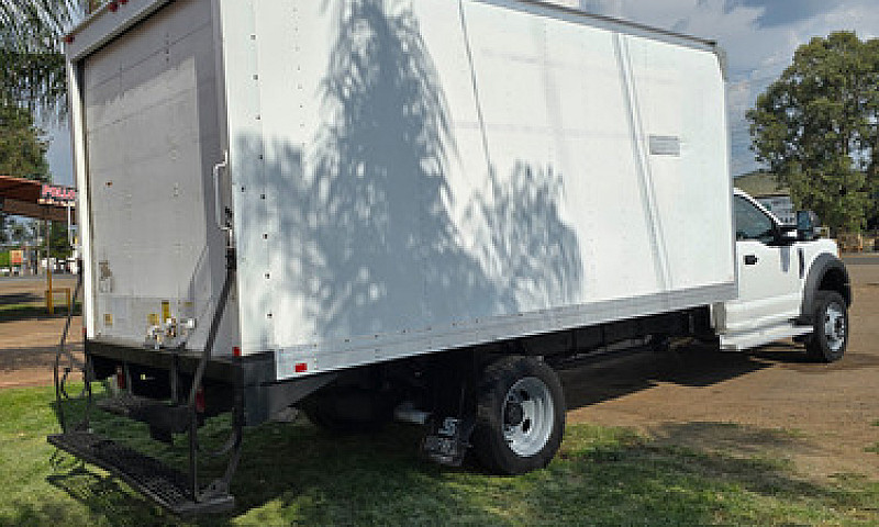 Ford F-450 6.8 Xl At...