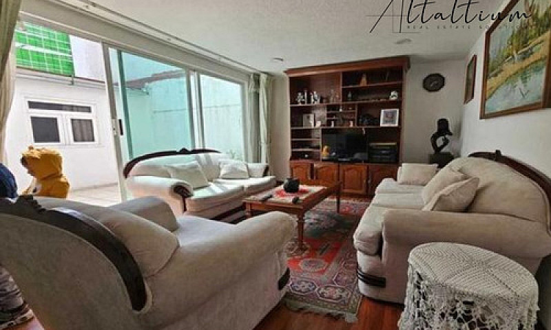 Casa En Venta En Fra...