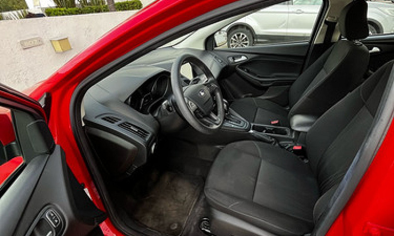 Ford Focus 2.0 Se Ha...