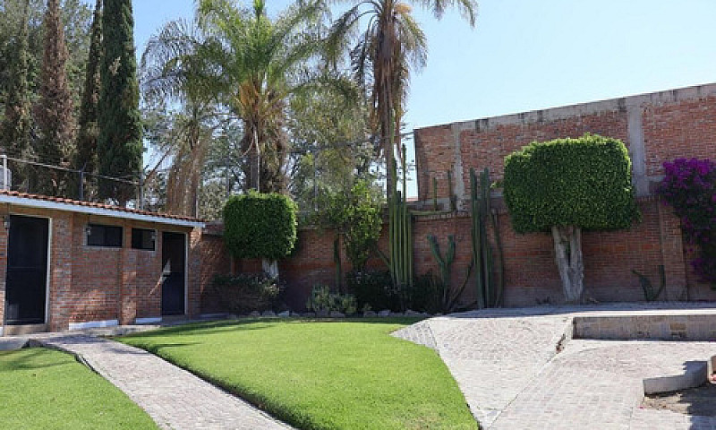 Casa En Venta  Villa...