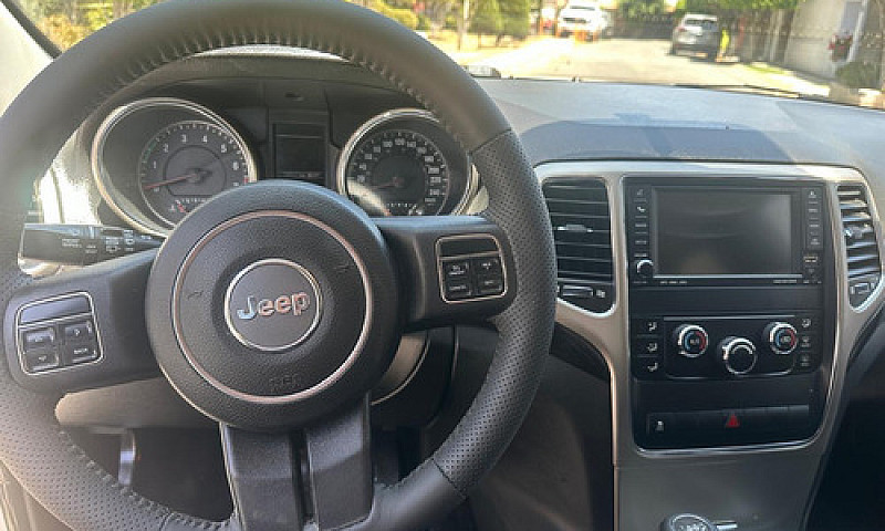 Jeep Grand Cherokee ...