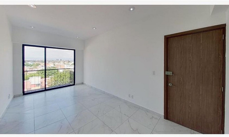 Departamento En Av. ...