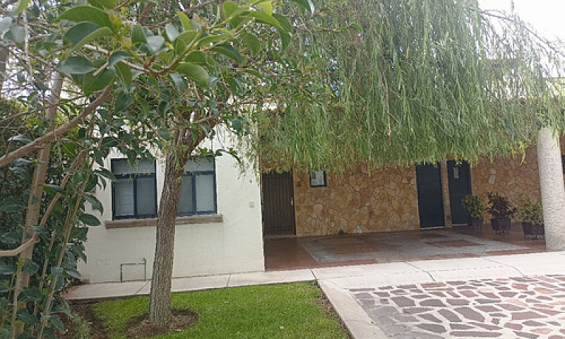 Casa En Venta En Pri...