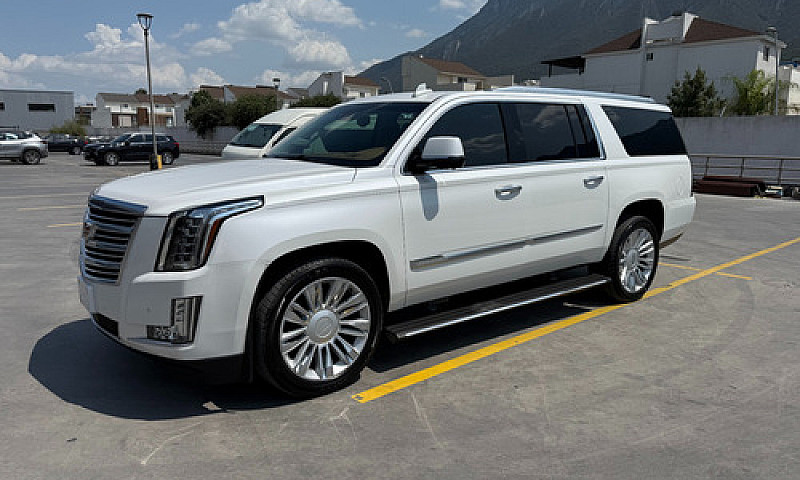 Cadillac Escalade Es...