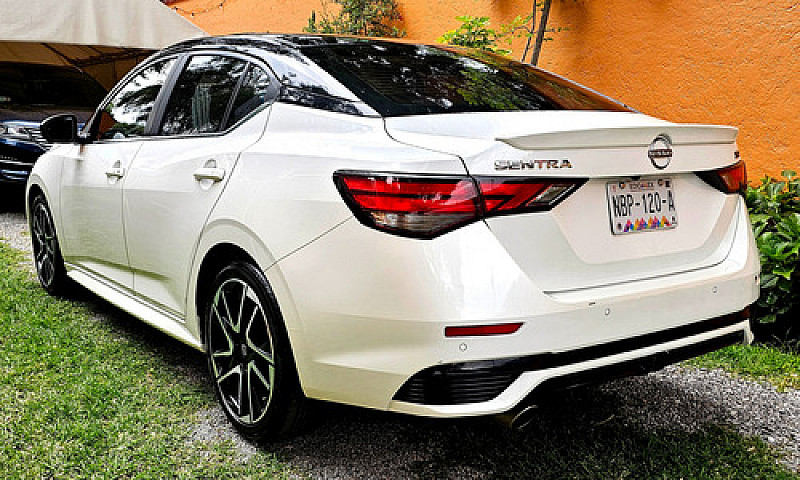 Nissan Sentra 2.0 Sr...
