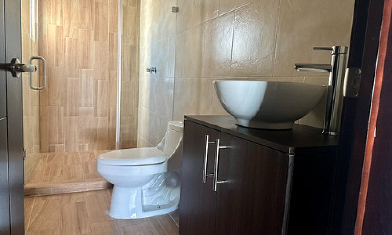 Casa Minimalista 4 R...