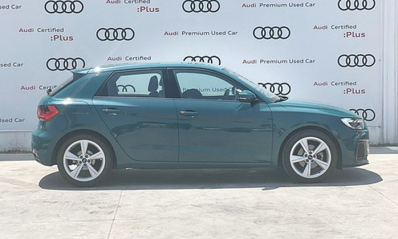 Audi A1 2021 1.5 Ego...