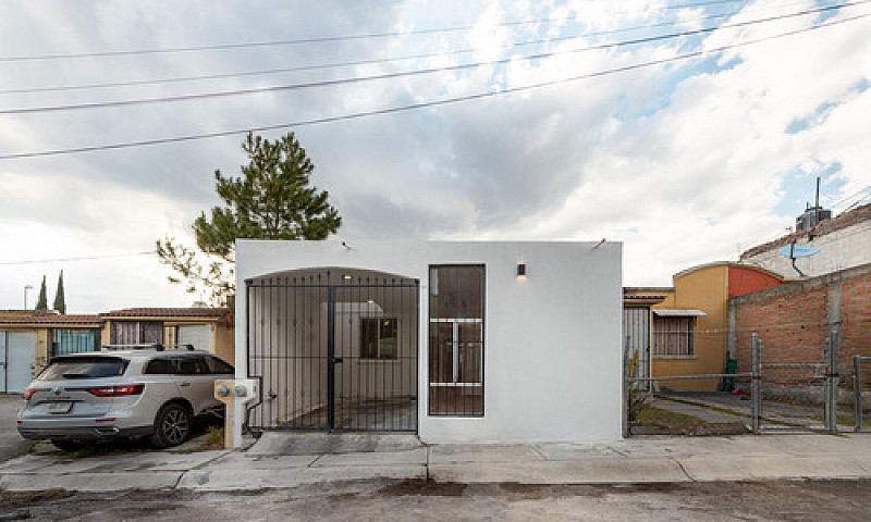 Casa Remodelada En V...