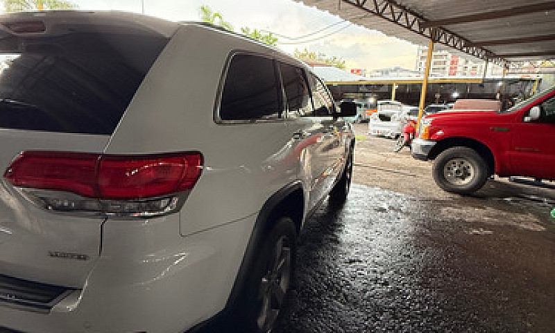Jeep Grand Cherokee ...