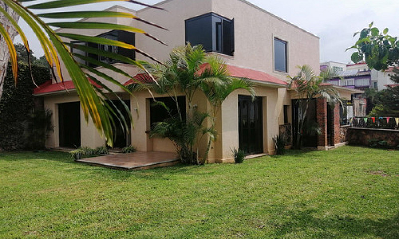 Venta Casa En Lomas ...