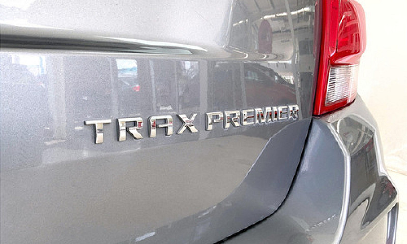 Chevrolet Trax 2020...