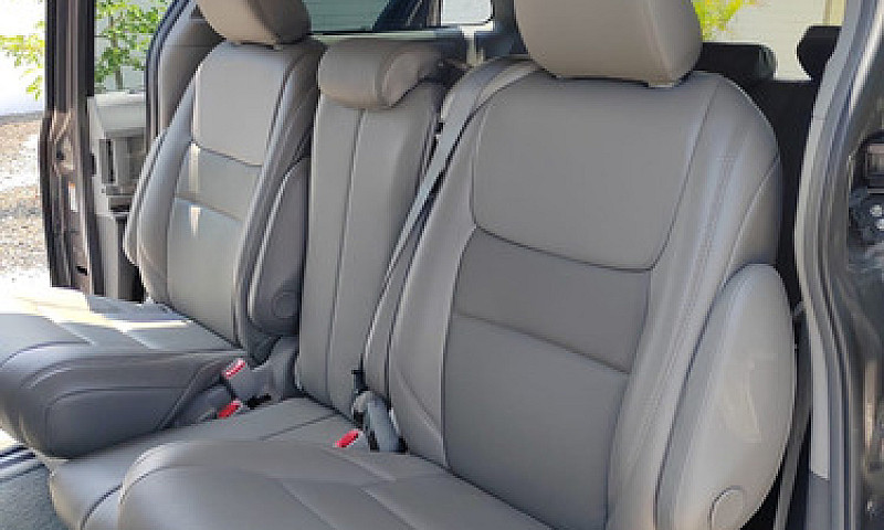 Toyota Sienna 3.5 Xl...