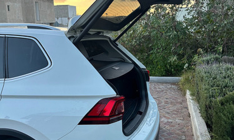 Volkswagen Tiguan 2....