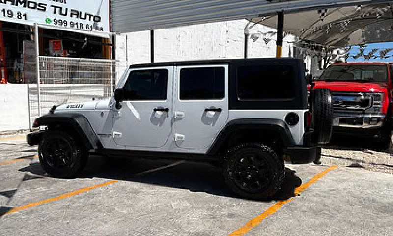 Jeep Wrangler Unlimi...