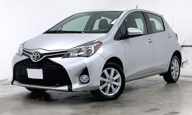 Toyota Yaris 2015...