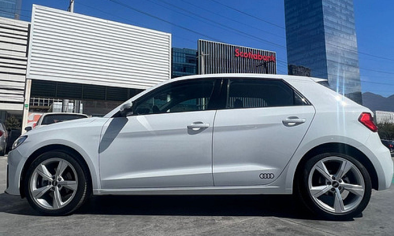 Audi A1 2021...