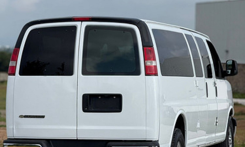 Chevrolet Express 6....