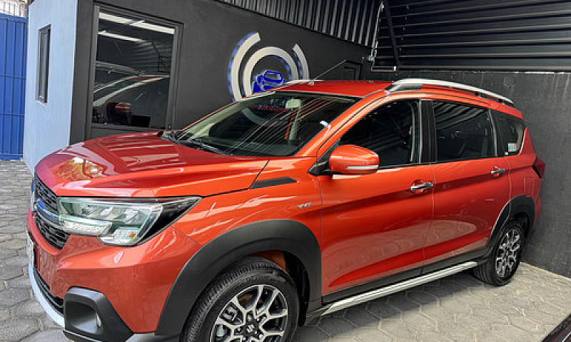 Suzuki Ertiga Xl7 1....