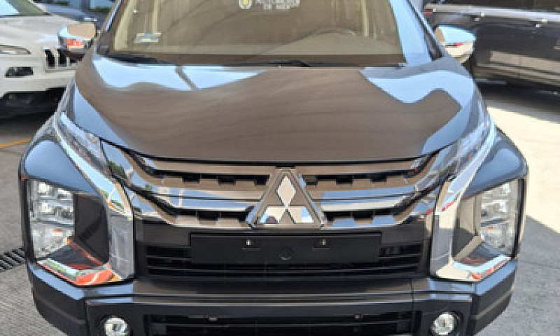 Mitsubishi Xpander 2...