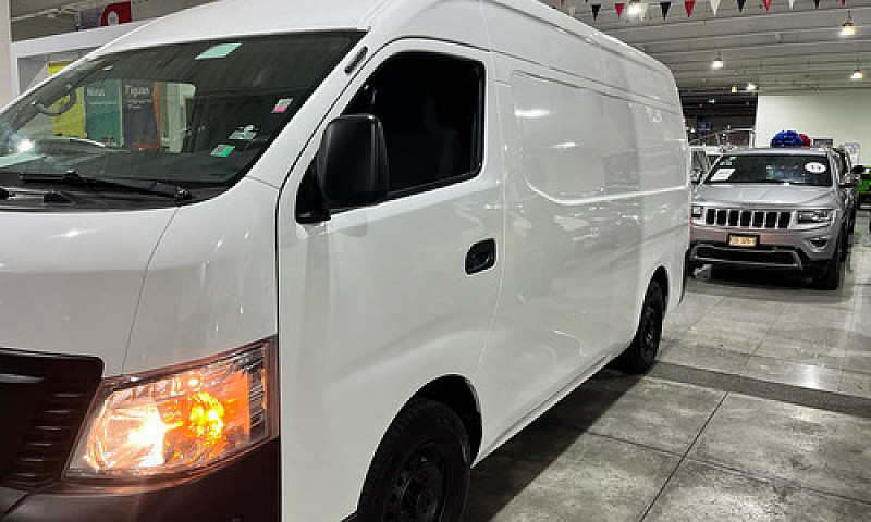 Nissan Urvan 2021...