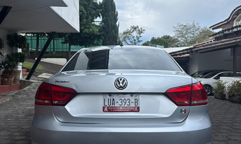 Volkswagen Passat 2....