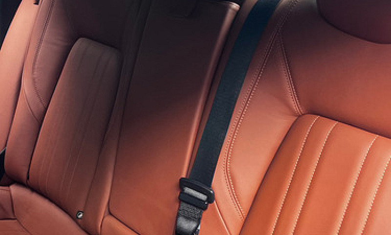Maserati Ghibli...