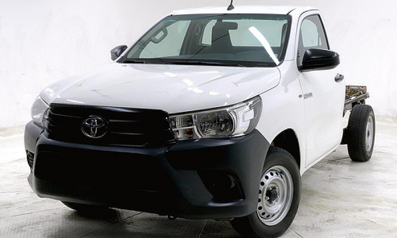 Toyota Hilux 2022...