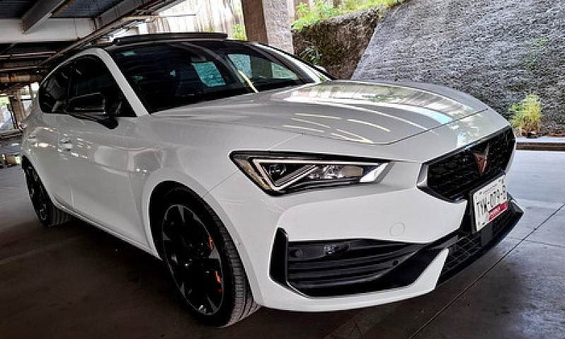 Cupra Leon 245Hp...