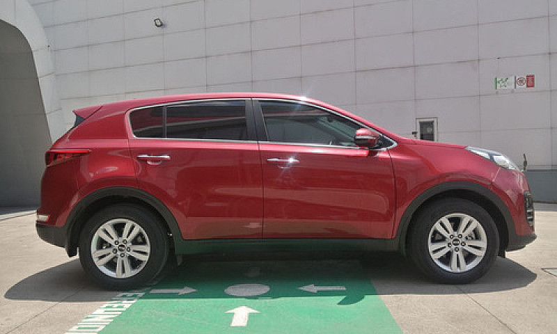 Kia New Sportage 201...