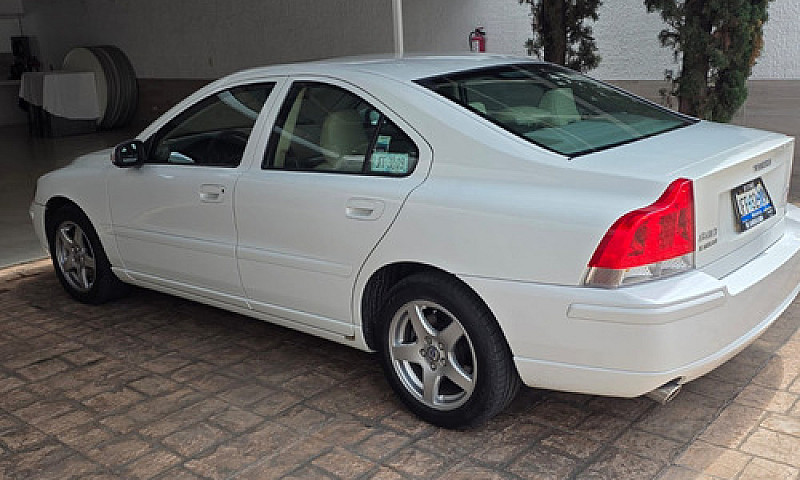 Volvo S60 2.5 T...