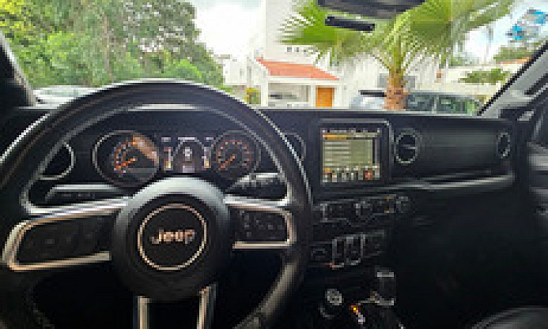 Jeep Wrangler 3.6 Un...