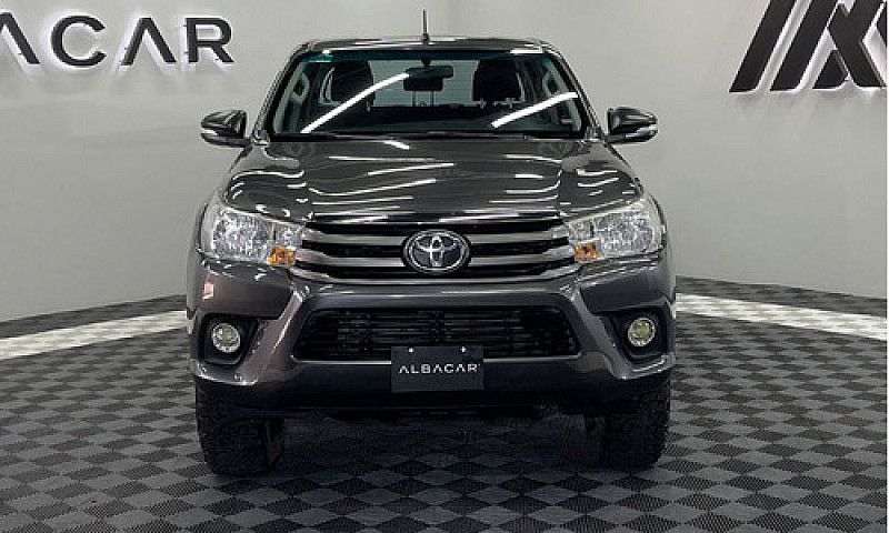 Toyota Hilux 2016...