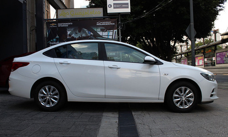 Chevrolet Cavalier 2...