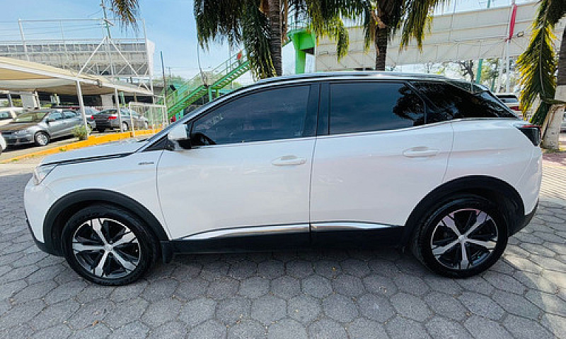 Peugeot 3008 2019...