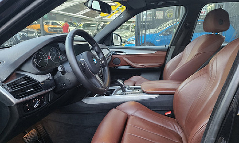 Bmw  X5  2015...