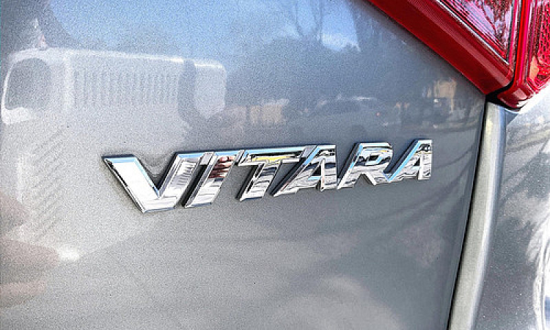 Suzuki Vitara 2020...