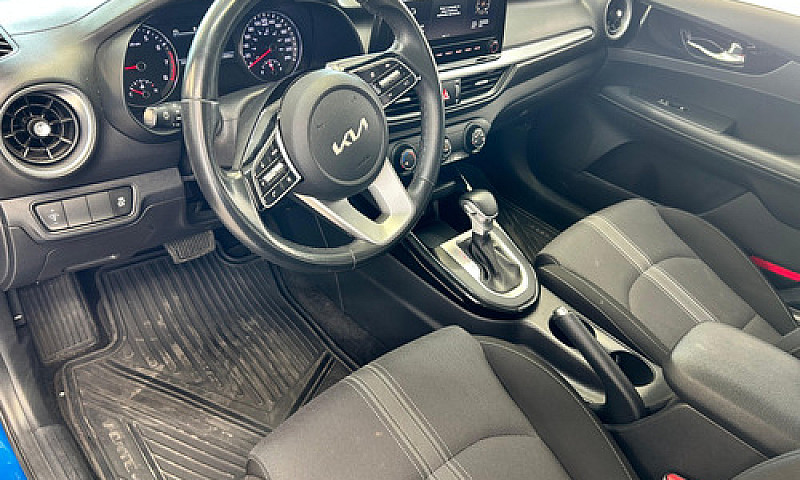 Kia Forte Sedan 2020...
