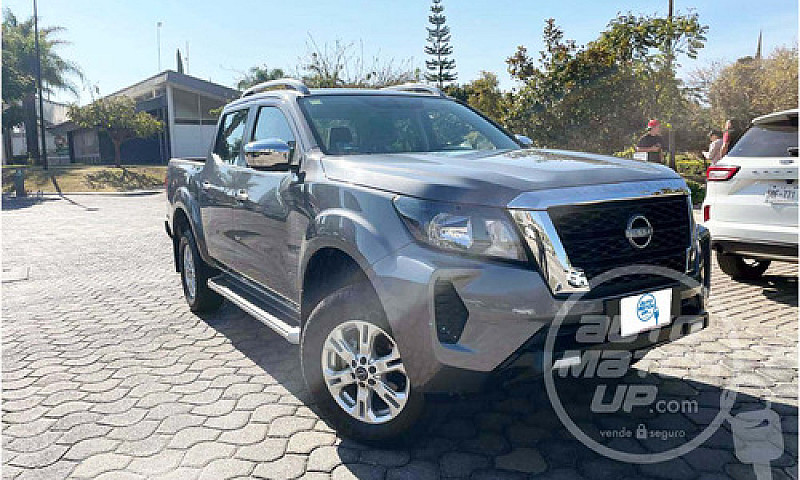 Nissan Frontier 2.5 ...