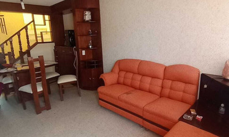 Casa En Venta, Héroe...