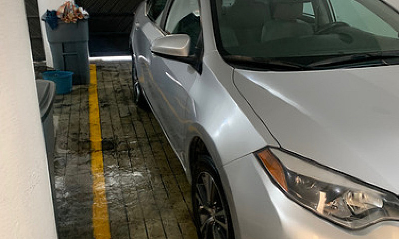 Toyota Corolla 1.8 L...