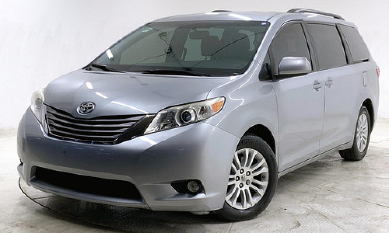 Toyota Sienna 2015...