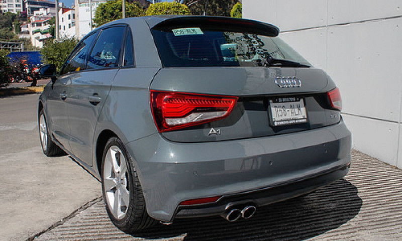Audi A1 2017...