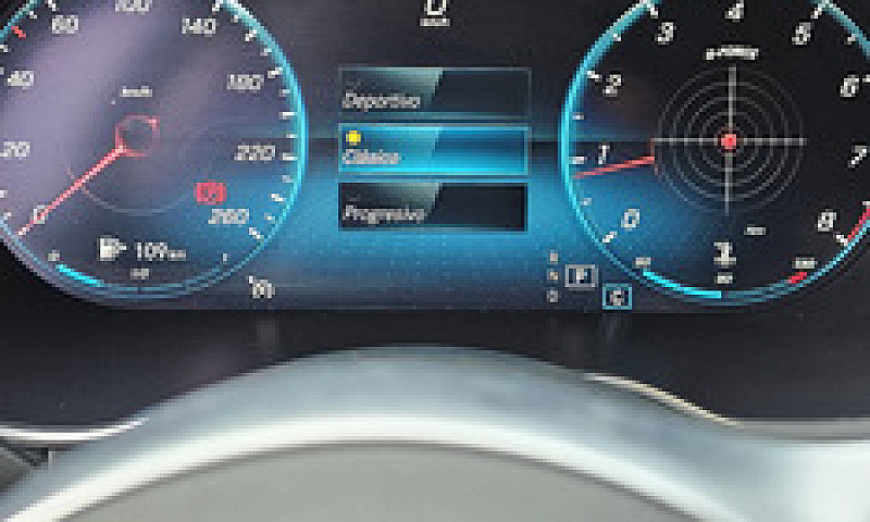 Mercedes-Benz Clase ...
