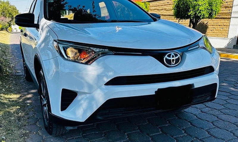 Toyota Rav4 2.5 Le A...